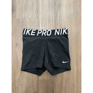 Nike Pro Shorts Black Women's‎ Medium 3 Inch Compression Biker Short thumbnail 2