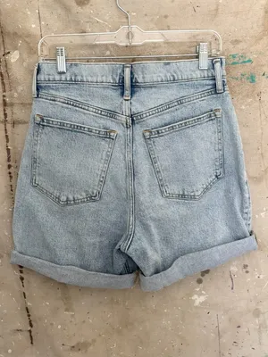 Abercrombie and Fitch the Pleated Ultra High Rise Jean Shorts thumbnail 4