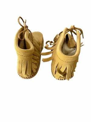 Minnetonka NEW Women's Classic Fringe Low Boot Size 9 #260908 thumbnail 5