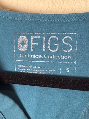 FIGS Catarina One Pocket Scrubs Top Teal Size Small thumbnail 3