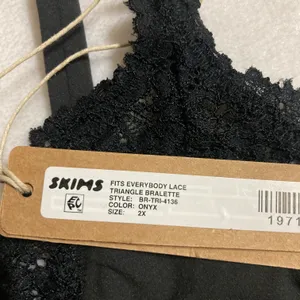 SKIMS Fits Everybody Lace Triangle Bralette 2X thumbnail 4