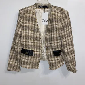 Zara NWT Frayed V Neck Tweed Blazer 2505/169 thumbnail 5