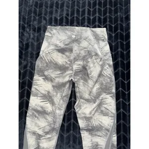 Lululemon Women's Wunder Under High-Rise Tight Full On Luxtreme Size 4 thumbnail 5