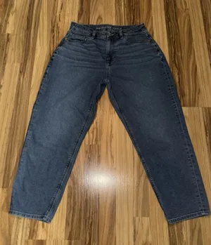 American Eagle Jeans Women's 4 Short Mom Jean Stretch‎ thumbnail 1