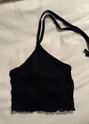 Princess Polly Black Halter Top thumbnail 1