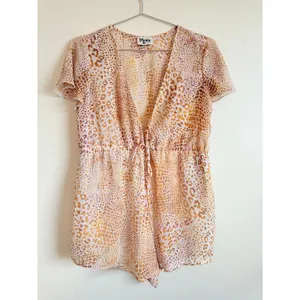 Show Me Your Mumu Romper Women XS‎ Tan Ta-Haa Animal Print Chiffon V-Neck Summer thumbnail 3