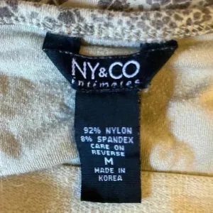 NY&CO Snakeskin‎ Tank Top Size M thumbnail 3