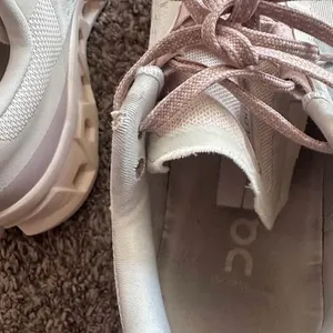 On Cloudmonster pink Running Shoes Size 10 thumbnail 8