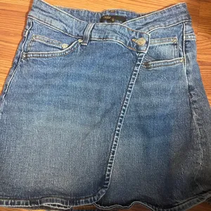 Maje Asymetrical Blue Denim Mini Skirt Size 34 thumbnail 2