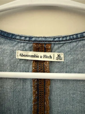Abercrombie Fitch Denim Vest Button Front Curved Hem Blue XL thumbnail 4