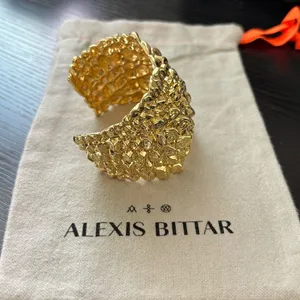 NWOT Alexis Bittar Shiny Gold Sculpted Statement Cuff Bracelet thumbnail 13