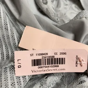 Victoria’s Secret sexy off the shoulder crop bralette size large thumbnail 8