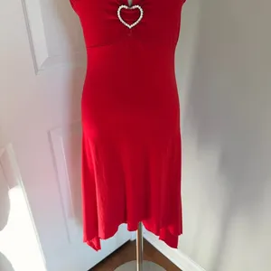 Y2k Red Lipstick Heart Asymmetrical Halter Neck Midi Dress thumbnail 3