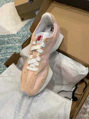 New Balance Sneakers Women’s thumbnail 2