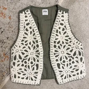 Zara Embroidered Quilted Open Front Vest thumbnail 2