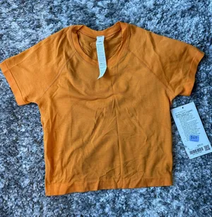 Lululemon Swiftly Tech Cropped Short Sleeve thumbnail 1
