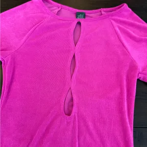 Wild Fable Hot Pink Cut Out Short Sleeve Bodysuit Size Small thumbnail 2