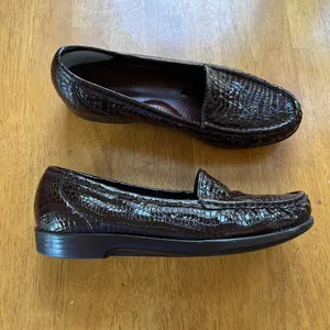 SAS Sz 7.5 M Shiny Brown Flat Loafer Croc Lightweight Slip On Moccasin‎ thumbnail 2