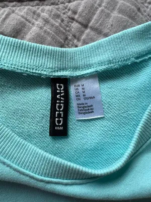 H&M Top thumbnail 2