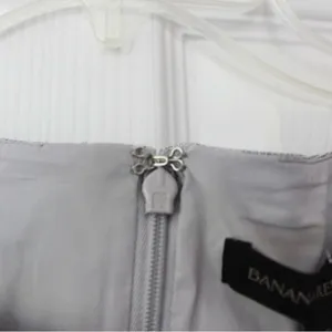 Banana Republic | Grey Peplum Sleeveless Blouse thumbnail 5