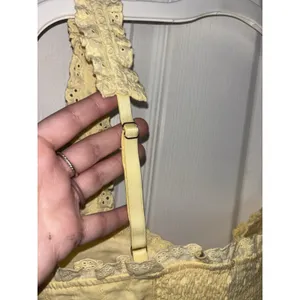 NWT Edikted Butter Yellow Button Front Cropped Eyelet Corset Top M Coquette thumbnail 6