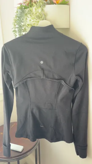 Lululemon Define Jacket in black size 4 thumbnail 3