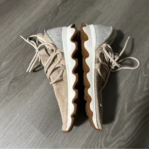 Sorel Kinetic‎ Lace Up Sneaker Tennis Shoes in Natural Tan/Blush Size 9 thumbnail 4