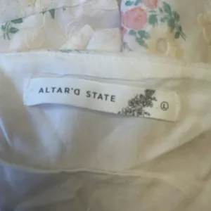 Altar’d State Embroidered Floral Cream Sleeveless Top Hook & Eye Corset NWOT thumbnail 8