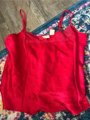 Victoria's Secret Red Satin Lace-Trim Cami Top size M thumbnail 1