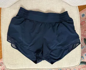 Navy Lululemon Shorts Hotty Hot 2.5" High-Rise thumbnail 1