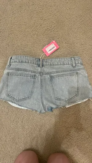 Edikted Jean shorts  thumbnail 2