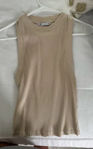 ZARA Top thumbnail 1
