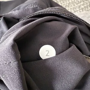 Lululemon Runderful Pant - size 2 thumbnail 5