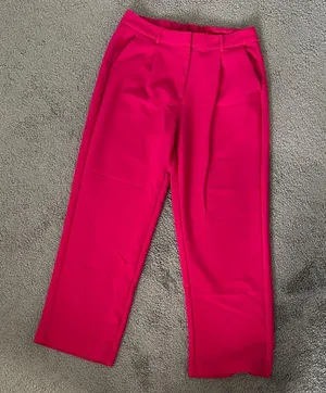 Old Navy Fuchsia Wide-Leg Trousers thumbnail 1