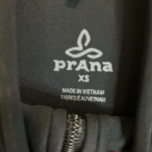 Prana Women's Black Zip Up Jacket athletic XS Running Yoga Gym. thumbnail 7