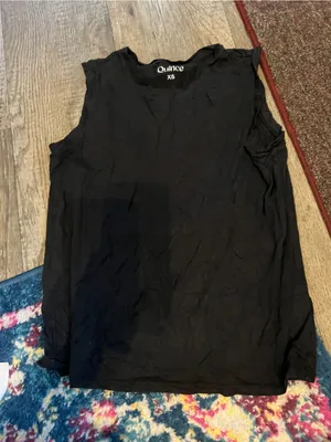 Quince xs black tank top thumbnail 1