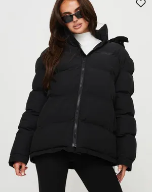 Princess Polly Black Puffer thumbnail 1