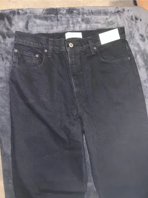 Abercrombie & Fitch Ultra High Rise 90s Straight Jean in No Fade Black Size 30 thumbnail 11