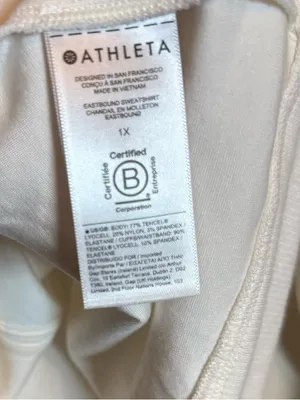 Athleta eastbound Sweatshirt‎ thumbnail 4