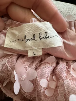ONE LOVED BABE Wonderstruck Dress Pink 3D Floral Lace Puff Sleeve Midi Large thumbnail 7
