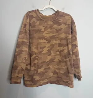 Lululemon Perfectly Oversized Crew Size 8 Heritage 365 Camo Beige Sweatshirt thumbnail 1