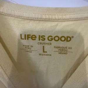 Life Is Good Yellow Beach Umbrella Graphic Tee thumbnail 3