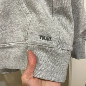 Aritzia TNA Gray Hoodie and Sweatpants Set thumbnail 3