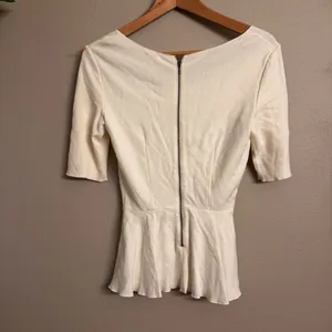 Aritzia BABATON Peplum Blouse‎ thumbnail 2