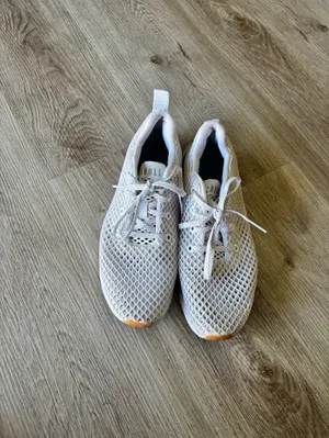 NOBULL White Mesh Runner Training Unisex Sneakers M 9/ W 10.5 thumbnail 4