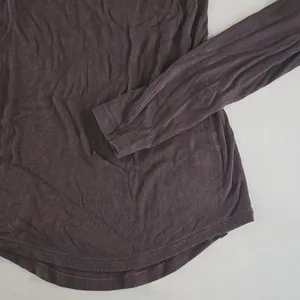 Lululemon Athletica Ribbed Dark Brown Long Sleeve Top Size 2 thumbnail 4