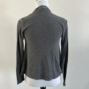 Ambiance Grey Cardigan Sweater Sz SM‎ thumbnail 4