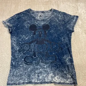 Disney Acid Wash Mickey Mouse Short Sleeve T-shirt‎ Women Size XL thumbnail 1