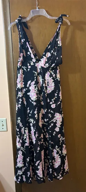 Reformation Black & Purple Floral Sleeveless V-Neck Midi Dress thumbnail 1