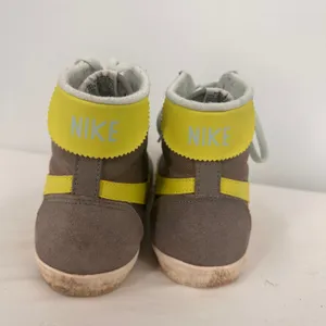 Nike Women's Grey Bruin Lite Nylon Mid Trainer Sneakers Size 8 thumbnail 3